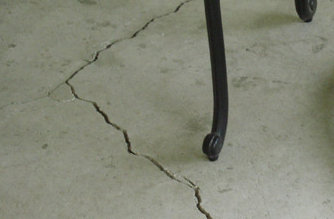 Floor Cracks KS and MO