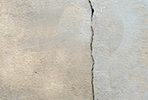 vertical crack, settlement crack, wall crack